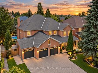653 Exceller Cir, Newmarket, ON L3X 1P6