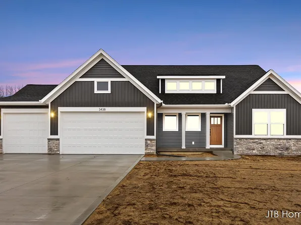 3438 Winding Creek Ct, Zeeland, MI 49464