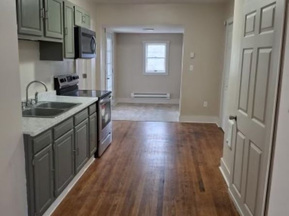 252-254 E Church St #4