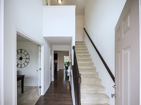 3rd image of 8879 Indigo Ln