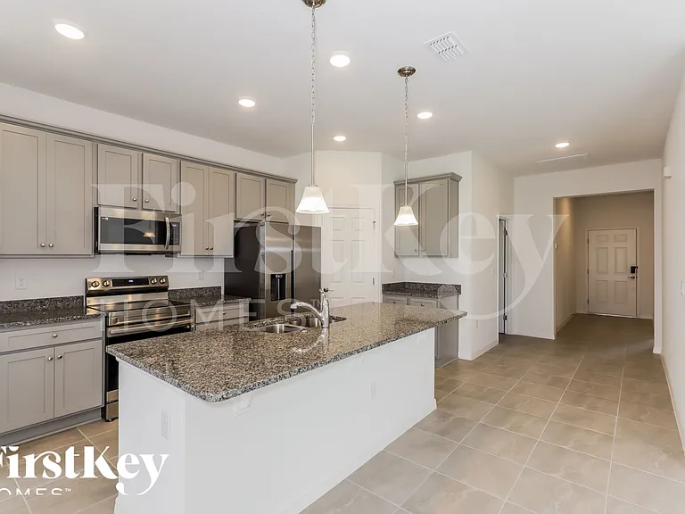 125 Windsor Reserve Dr — Photo 8