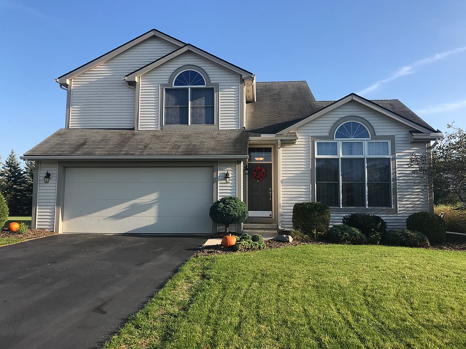 1st image of 446 Wolf Creek Ct