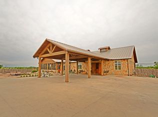 1011 County Road 2610, Krum, TX 76249