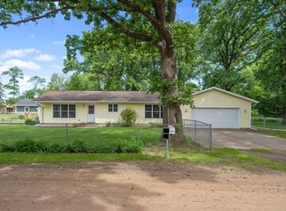 21167 Crab Apple Dr, Pine City, MN 55063