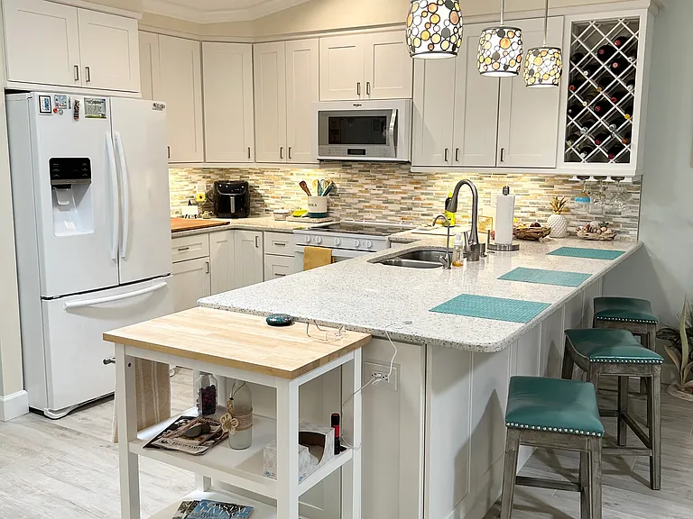 Kitchen and Bar