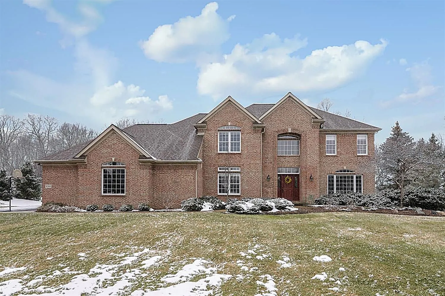 9368 Sherwood Dr photo 1
