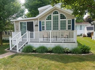 22460 Klines Resort Rd #109, Three Rivers, MI 49093