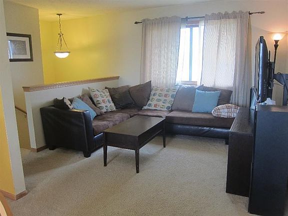 5th image of 1823 W Apricot Ln