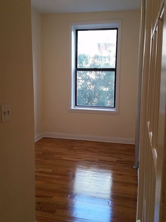 2nd image of 518 W 152nd St APT 12