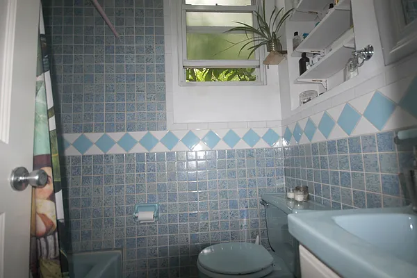 Rented by Nooklyn NYC LLC | media 9