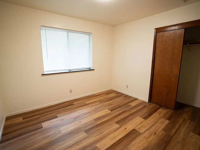 2709 Greenbriar Ln #A — Photo 8