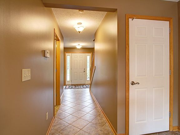 Foyer 12x13