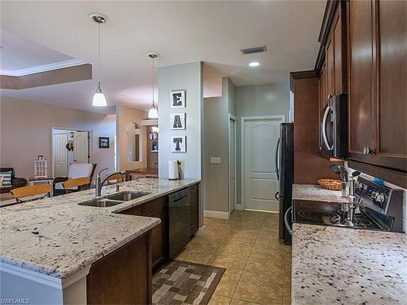 4th image of 13680 Troia Dr