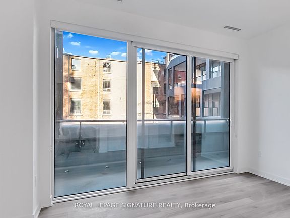 4th image of 9 Tecumseth St #503