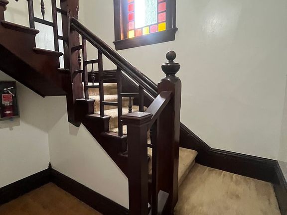 3rd image of 120 W Olive Ave APT 4