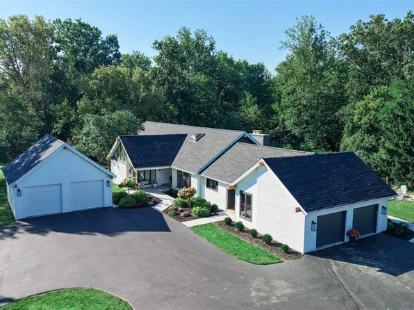 10600 Indian Woods Dr, Montgomery, OH 45242