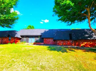 13200 Green Valley Dr, Oklahoma City, OK 73120