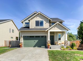215 Ames St NE, Orting, WA 98360