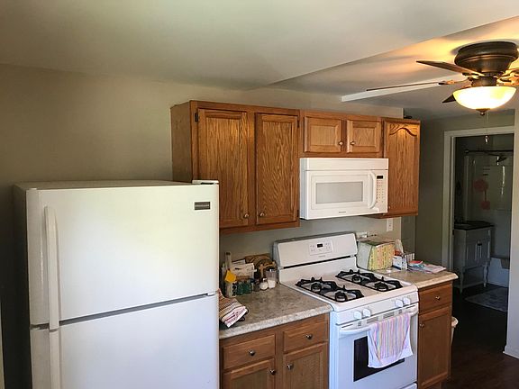 3rd image of 441 E Kimball Ave APT 1W