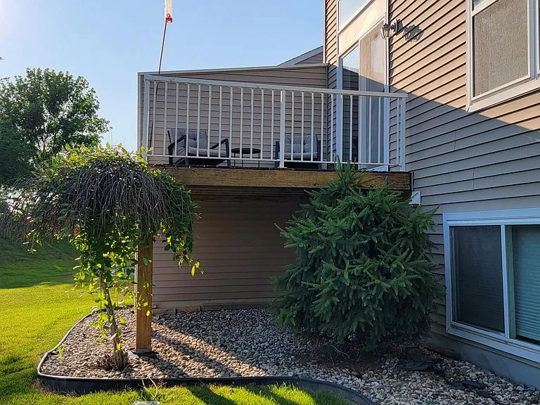 7648 Century Ct — Photo 29