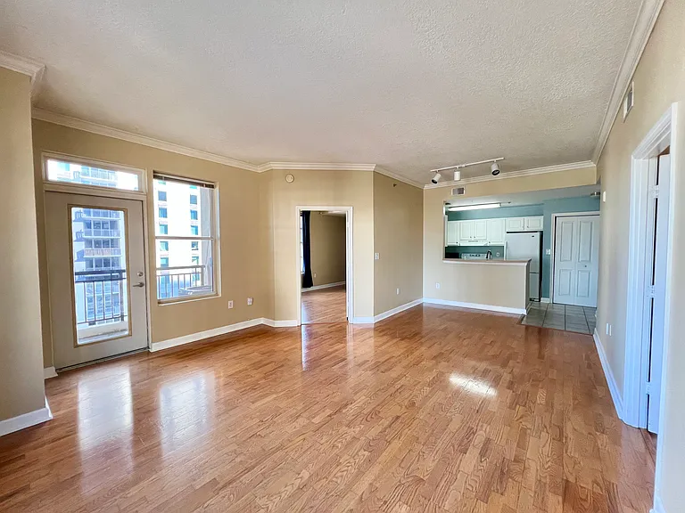 1101 Juniper St NE #932 — Photo 18