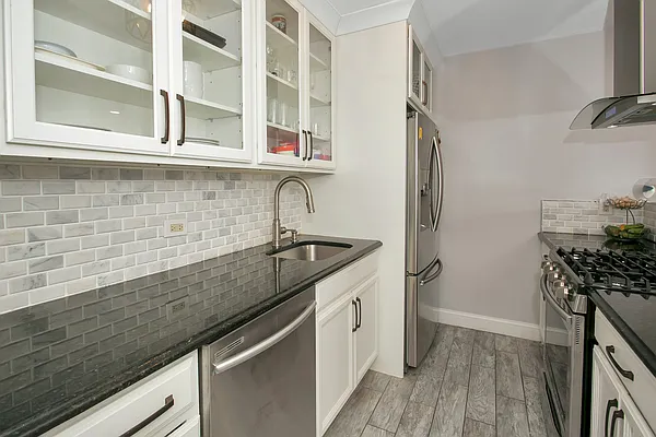 Sold by Trebach Realty | media 10