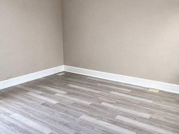 4th image of 4343 Montgomery Rd Unit 12