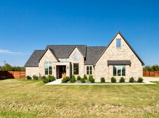 187 STONE LOOP, Castroville, TX 78009