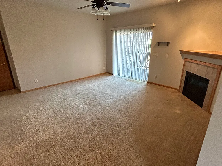 560 Kansas Ave #7 — Photo 26