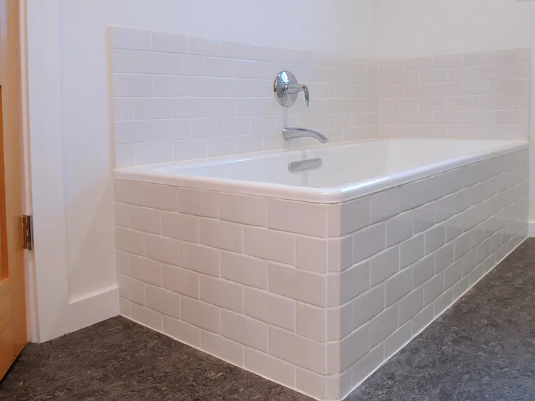 Master bathroom soaker tub
