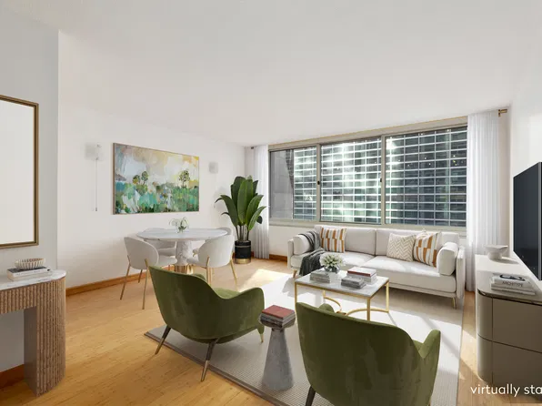 333 East 45th Street image 1 of 15