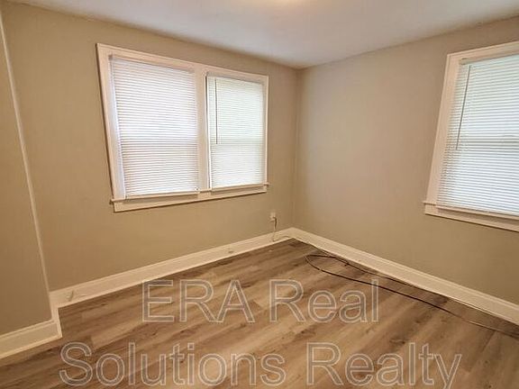 3rd image of 1093 E 17th Ave #17