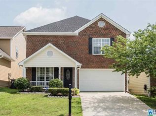 239 Warwick Ln, Alabaster, AL 35007
