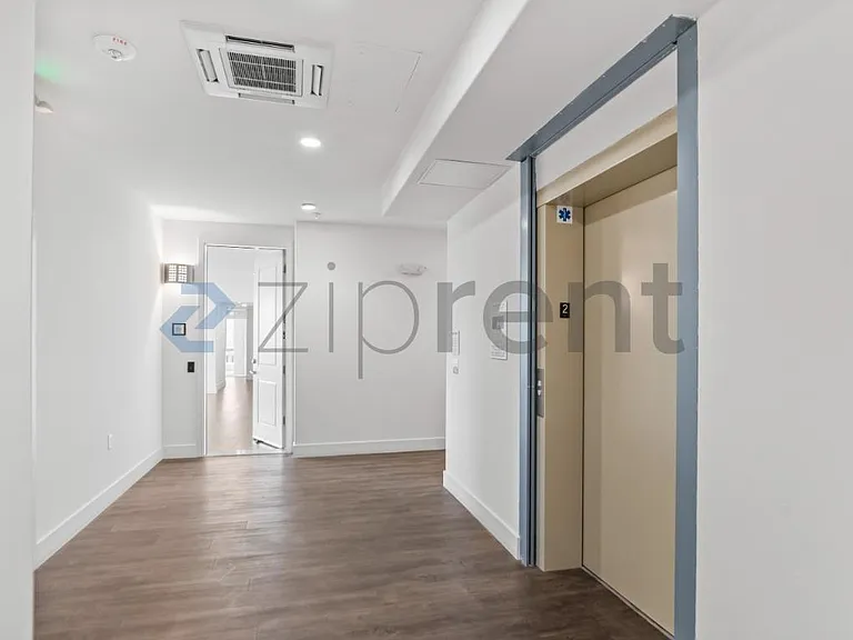 310 Riesling Ave #20 — Photo 3