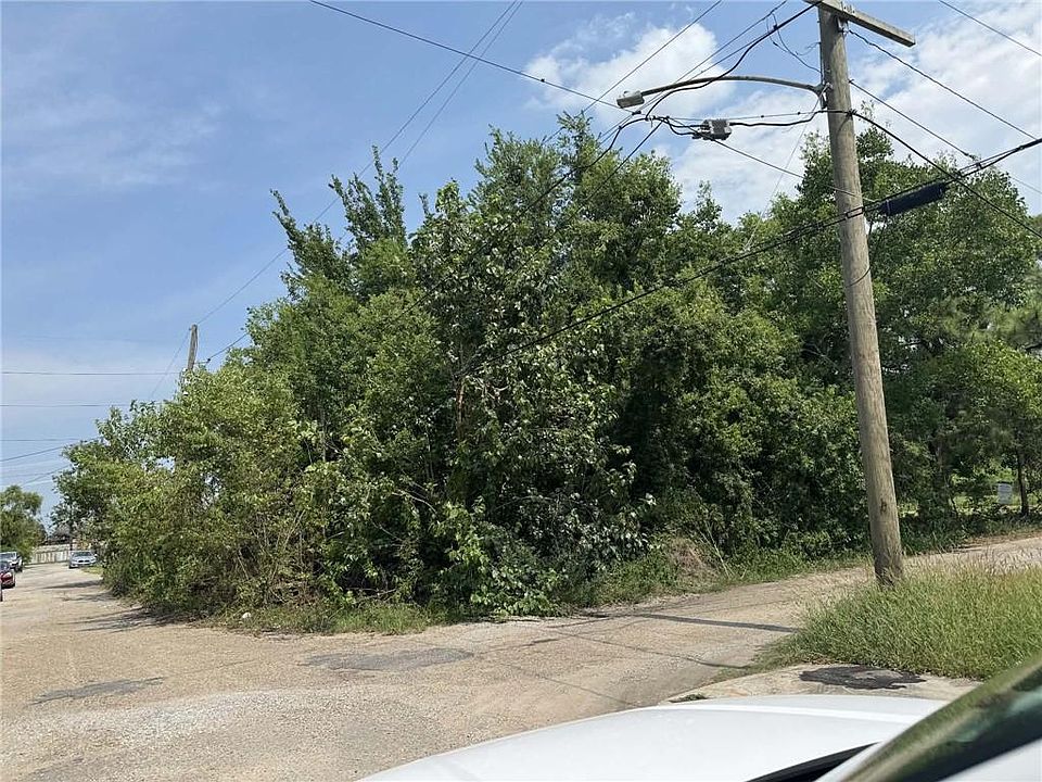 1st image of 3235 Rabbits St