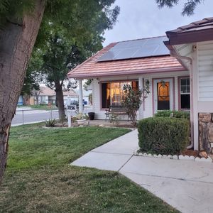 2136 Laguna Way, Los Banos, CA, 93635