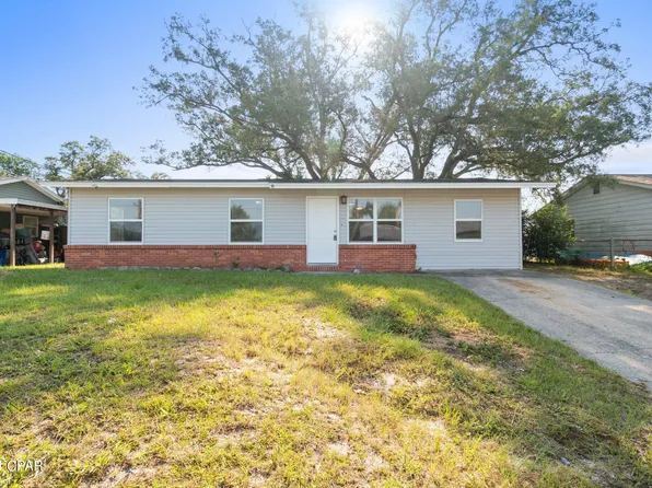 912 Nottingham Dr, Panama City, FL 32401