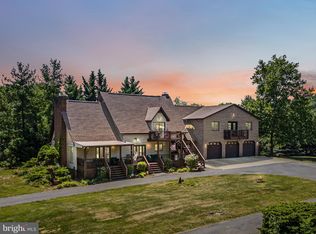 2005 Burr Ridge Rd, Martinsburg, WV 25401