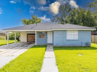 302 Magnolia Ave, La Place, LA 70068