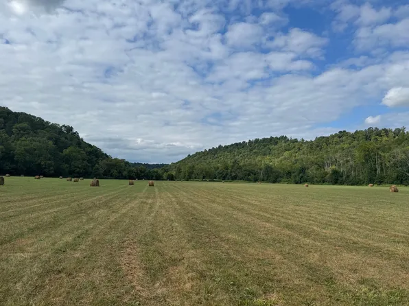 1 State Highway 52, Irvine, KY 40336