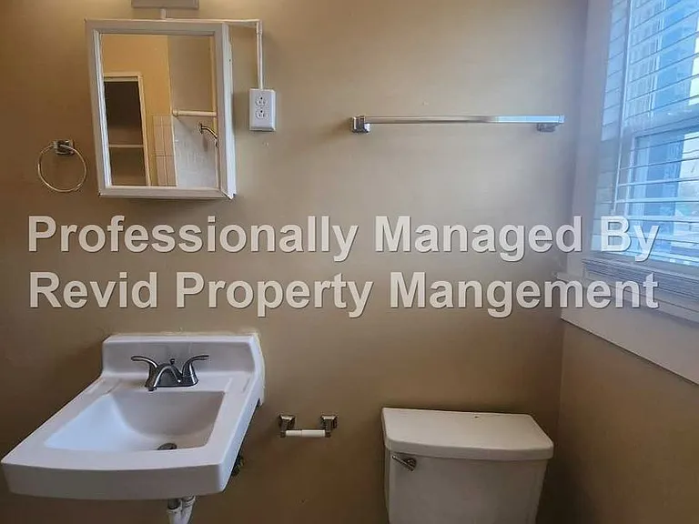 189 N Auburndale Pl #195-16 — Photo 43