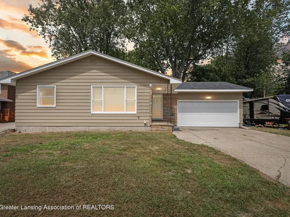 529 High St, Williamston, MI 48895