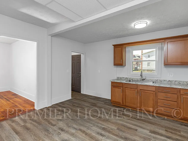 1111 11th St NW — Photo 18