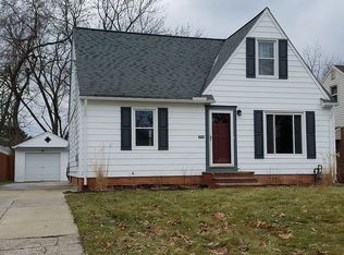 6300 Dunham Rd, Maple Heights, OH 44137