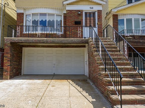 3rd image of 510 Liberty Ave