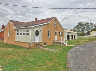 1307 W Mulberry St, Salem, IN 47167