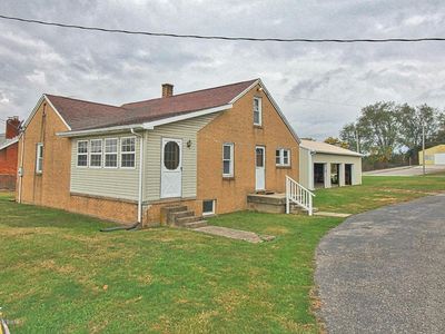 1307 W Mulberry St, Salem, IN, 47167
