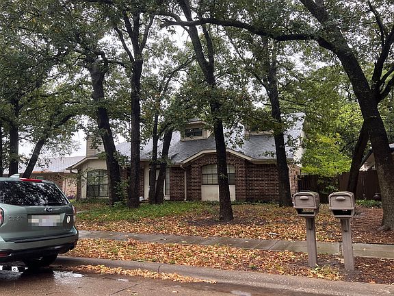 2nd image of 148 Glenwood Dr