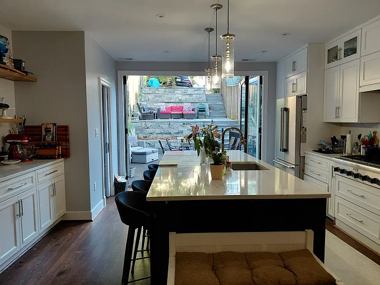 1742 Irving St NW — Photo 23