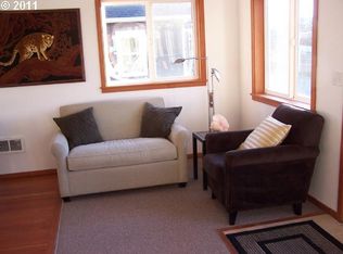 2431 Pacific Ave, Cannon Beach, OR 97110